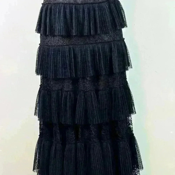 BCBGMAXAZRIA Black Ruffled Lace Evening Gown Dress - Picture 3 of 14